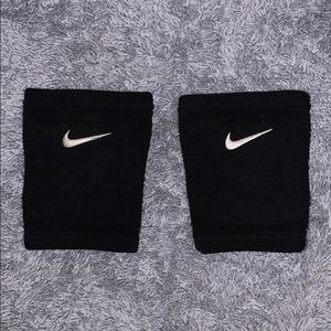 nike volleyball knee pads